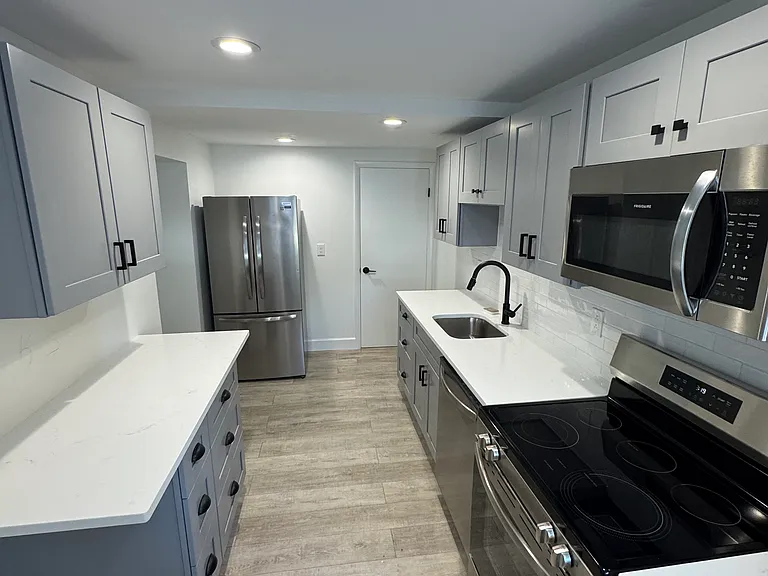 22 Keystone Ave #1 — Photo 1