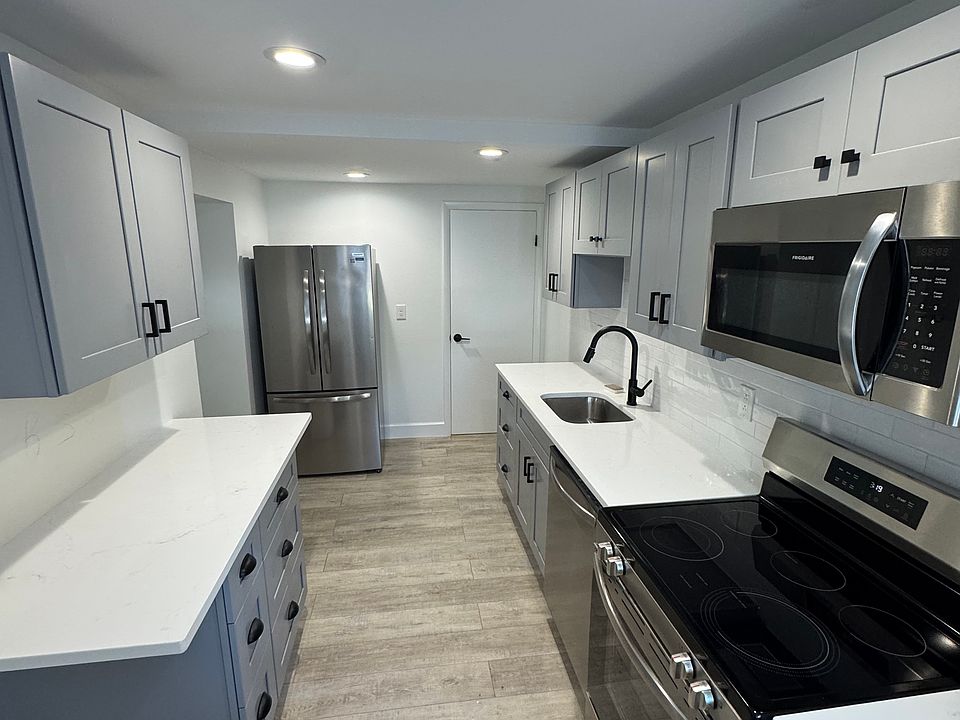 1st image of 22 Keystone Ave #1