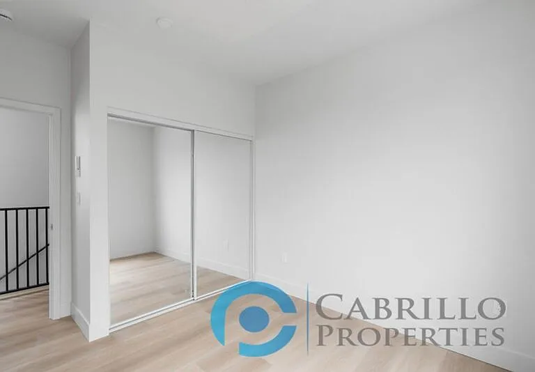 3520 Oak Glen Ln — Photo 13