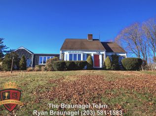 34 Arden Rd, Trumbull, CT 06611