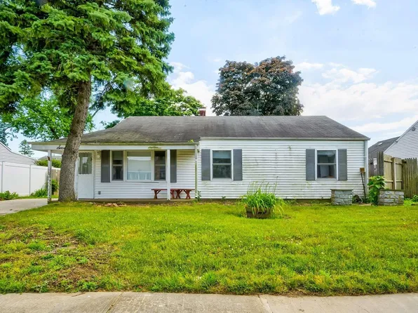 7 Pearl Street, Bethpage, NY 11714