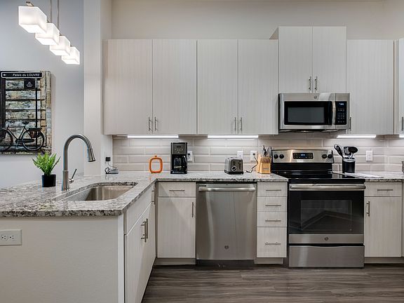 2nd image of 555 Promenade Pkwy #237