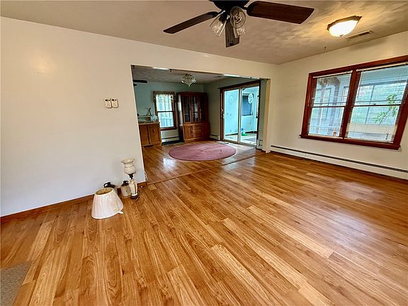 4th image of 2949 Burgener Ct