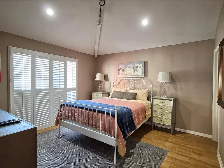 2118 Oakdale St #3 — Photo 5