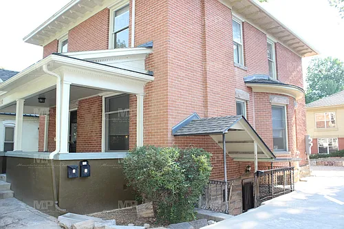 510 1/2 S Howes St Photo 1