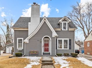 826 Kensington Pl, Aurora, IL 60506