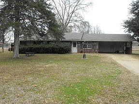 2nd image of 306 Dogwood St
