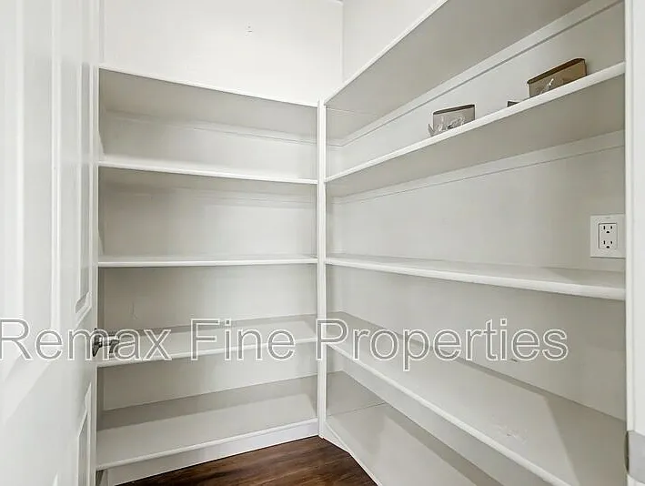 9118 E Topeka Dr — Photo 21