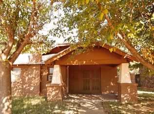 1512 W 11th St, Plainview, TX 79072