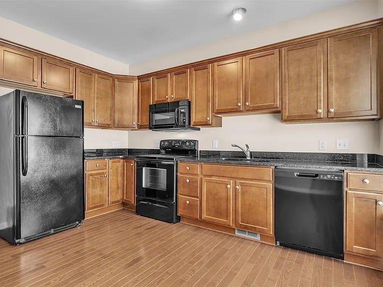 41590 Mitchell Rd — Photo 15