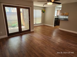 1308 Memory Ln APT 5114, Arlington, TX 76011