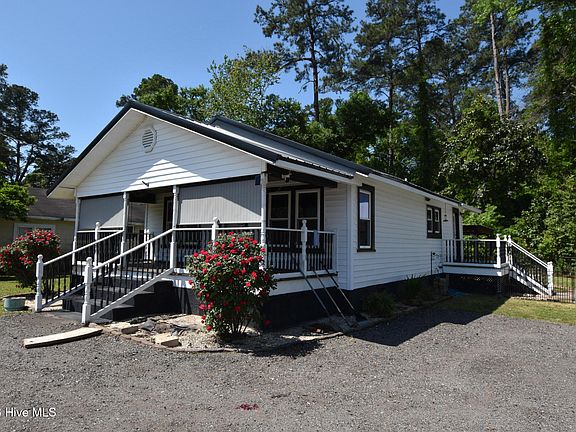3rd image of 507 Stake Road