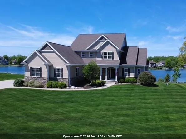 2949 Seafarer Way, Suamico, WI 54173