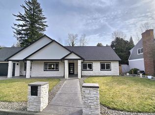 20200 NE Broadway Ct, Fairview, OR 97024