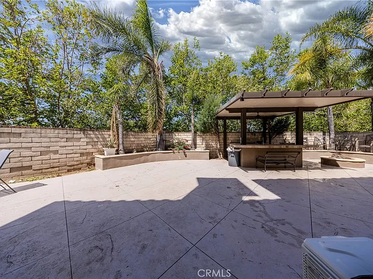 5457 Martingale Way — Photo 31