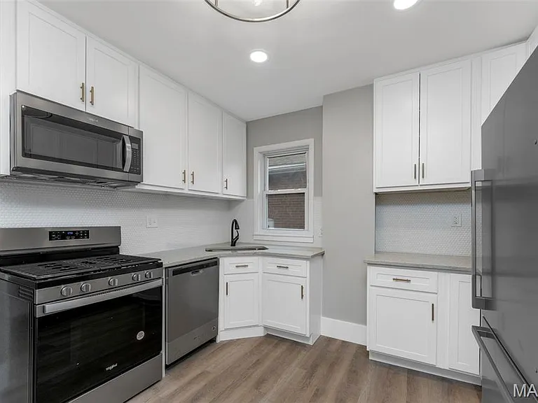 3711 Oak Hill Ave — Photo 12