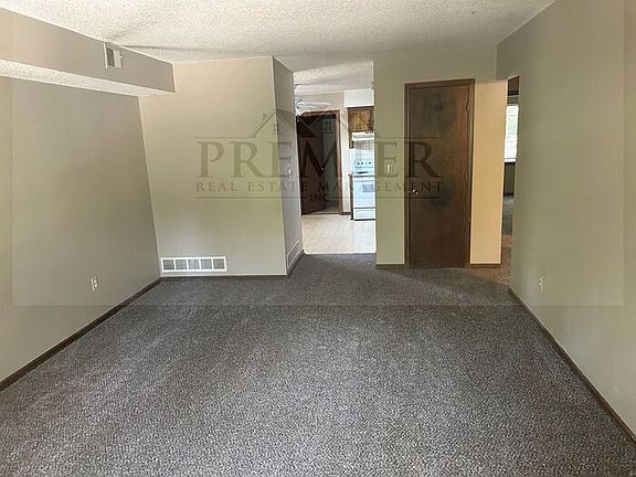 4th image of 16704 E 28th Pl APT B