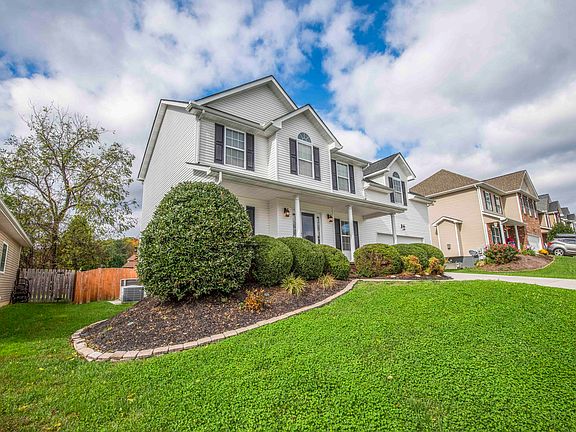 3rd image of 7759 Greenscape Dr