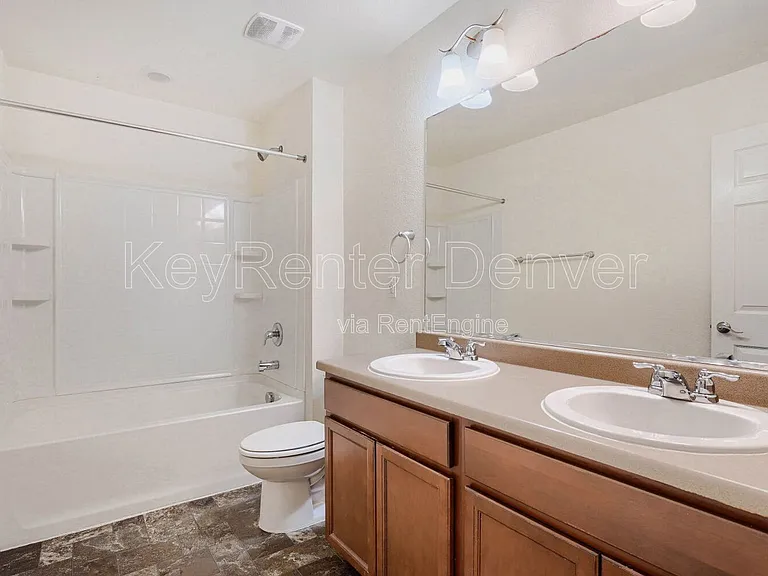 19951 E 61st Pl — Photo 18