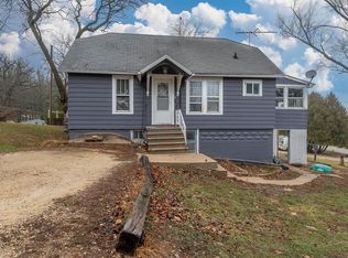 1208 Elgin Ave, Janesville, WI 53548