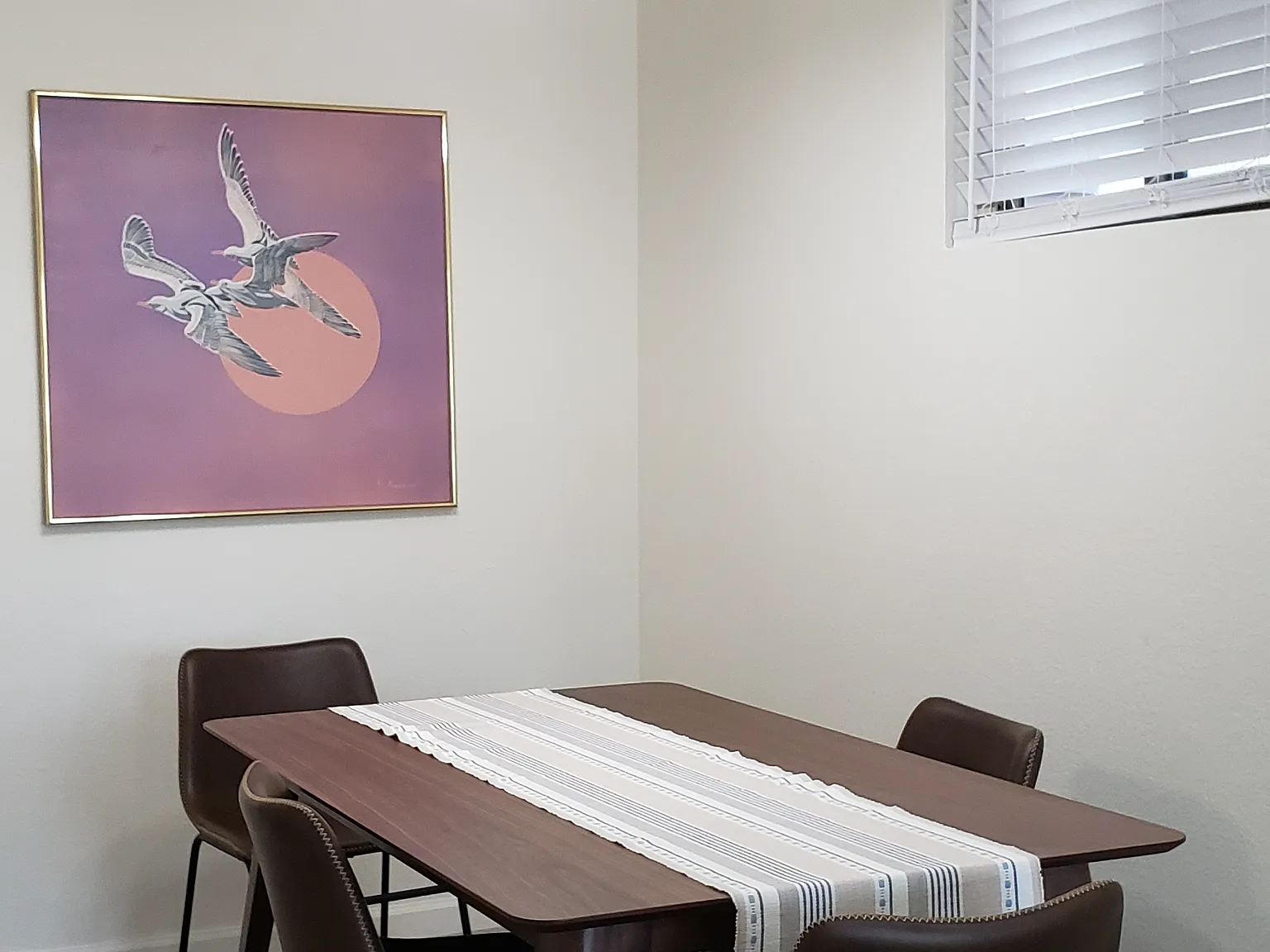 2 bed, 921 sqft, $2,585 — Photo 2