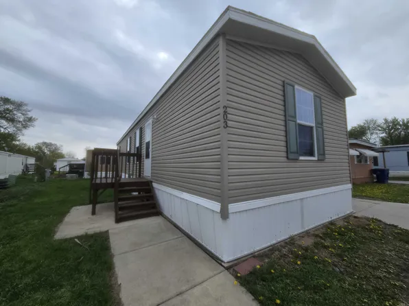 2 Bed 1 Bath Single Section Plan, Lakeside Estates