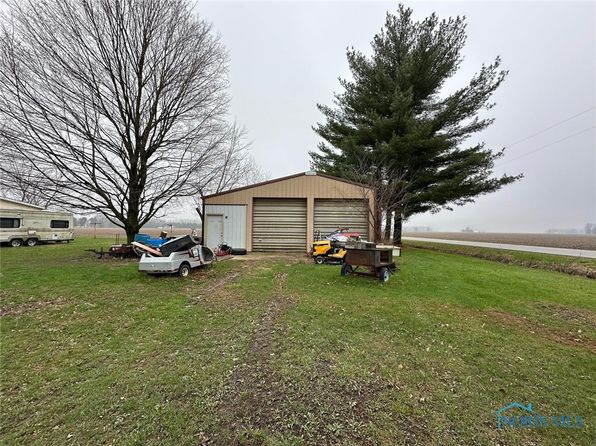 14 County Road L2 #28, Napoleon, OH 43545