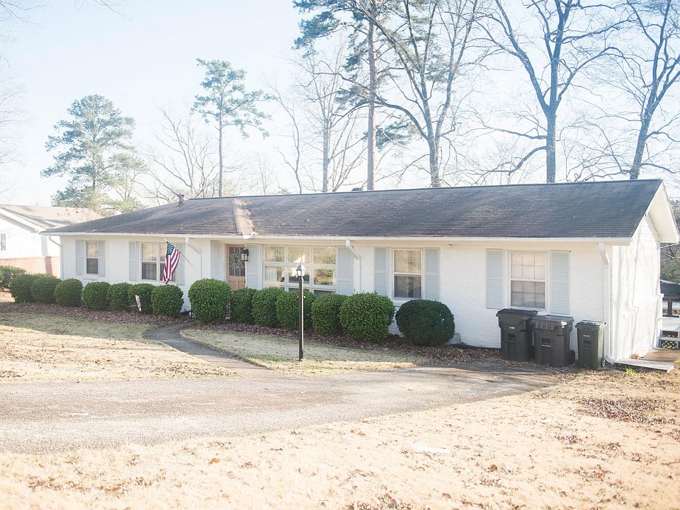 1st image of 1409 Holly Oak Dr