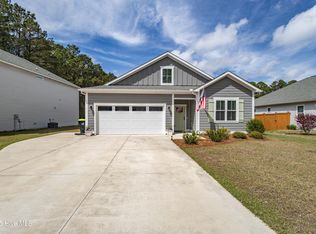 122 E Camp Kiro Rd, New Bern, NC 28560
