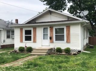 908 W Walnut St, Robinson, IL 62454
