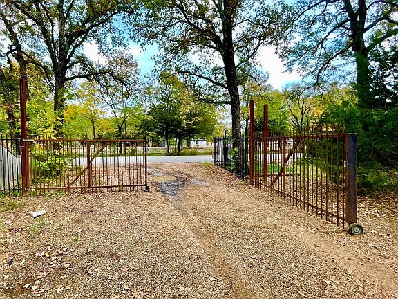 2nd image of 9708 County Road 3622