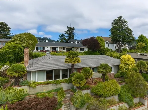 246 Pershing Dr, Oakland, CA 94611