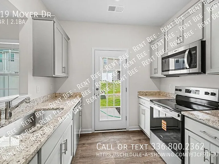219 Moyer Dr — Photo 8