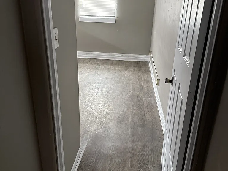 917 W 35th Ave #2 — Photo 11