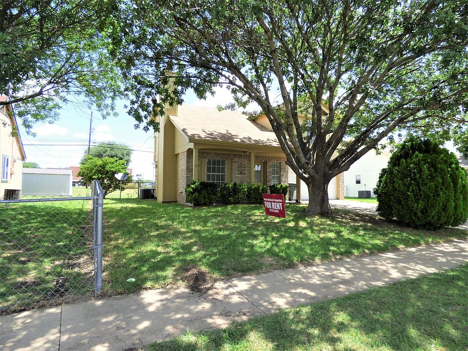 1st image of 3703 Winchester Dr