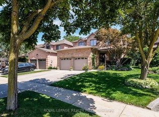 1459 Ravensmoor Cres, Mississauga, ON L5M 3L4