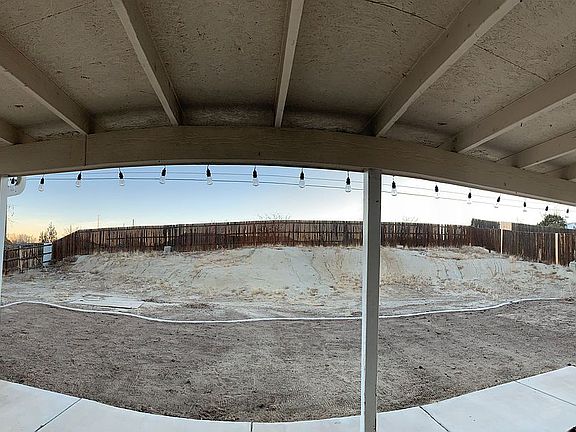 4th image of 108 W Northeights Dr
