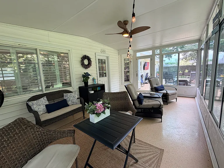 1912 Morgan Mill Way — Photo 9