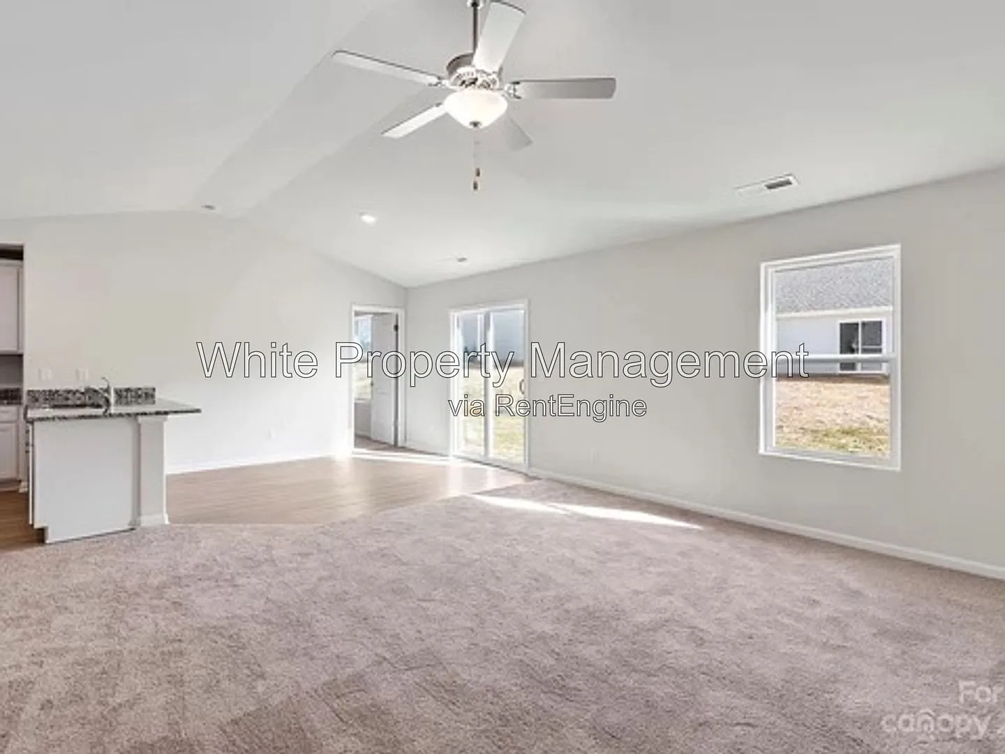 3 bed, 2.0 bath, 1317 sqft, $2,045 — Photo 2