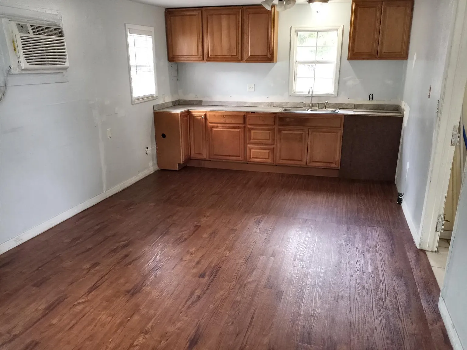 1 bed, 500 sqft, $1,400 — Photo 2