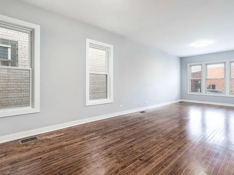 4816 N Kilpatrick Ave — Photo 17