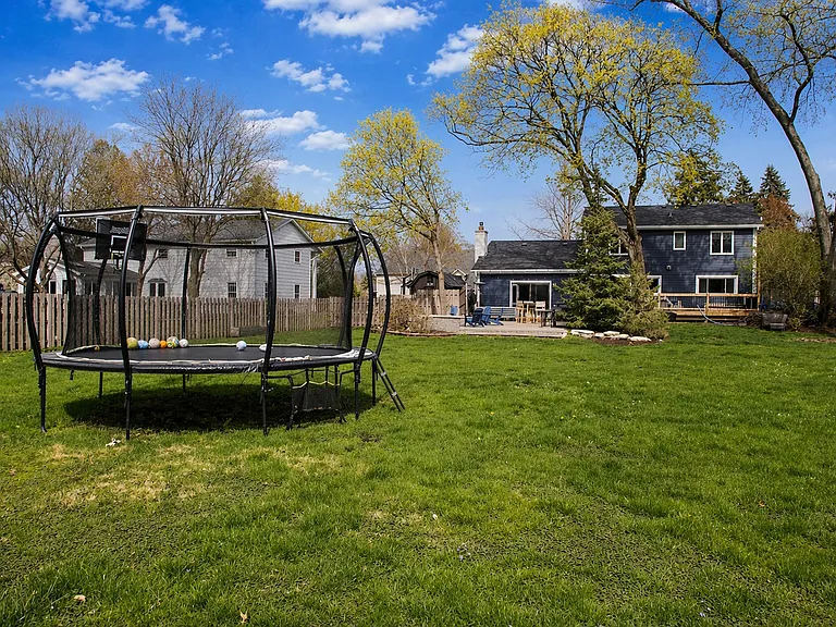 2S316 Arrowhead Dr — Photo 54