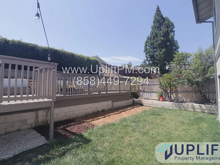 6234 Rose Lake Ave — Photo 26