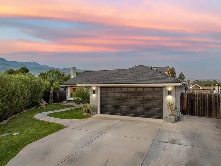 1488 Manzanita St — Photo 7