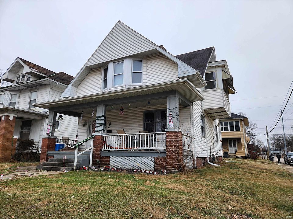 1st image of 801 E Gum St