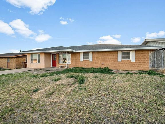 2nd image of 2902 Cactus Dr