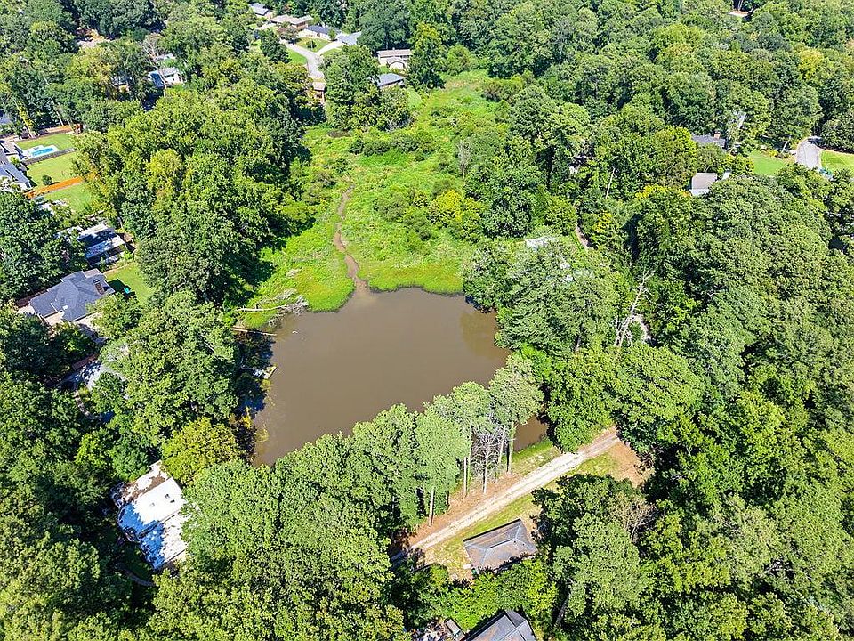 1st image of 3969 Briarcliff Rd NE