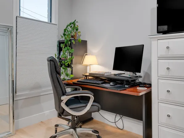 287 Webster Avenue image 11 of 21