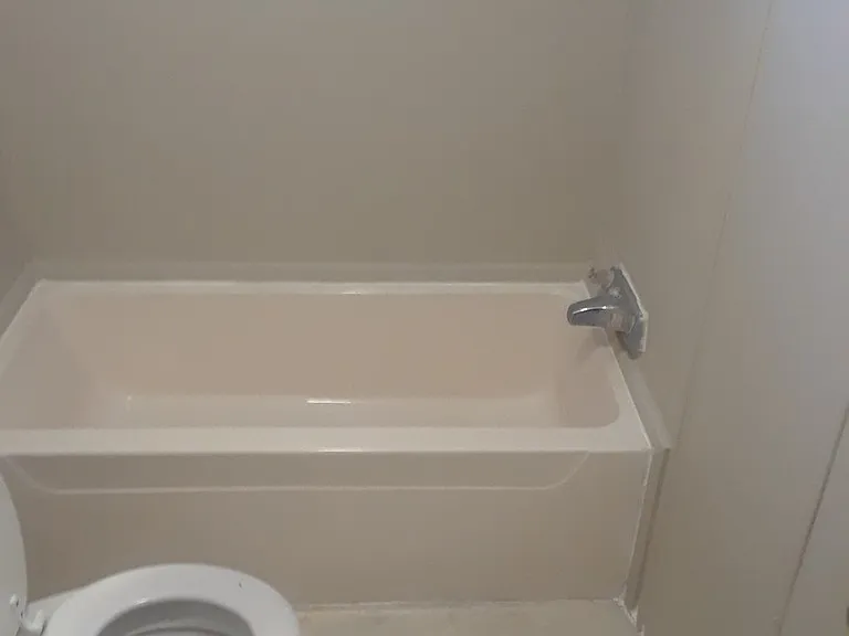 1505 Goodyear Ave #5 — Photo 8