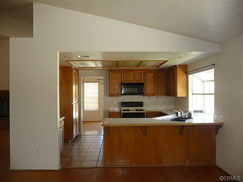 5th image of 42198 Crest Dr